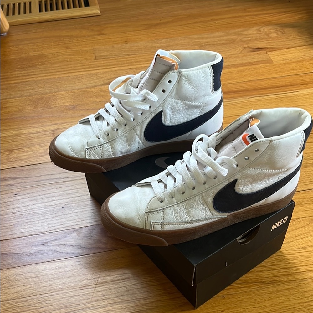 Nike BlazerWhite and Navy High-Top Sneakers